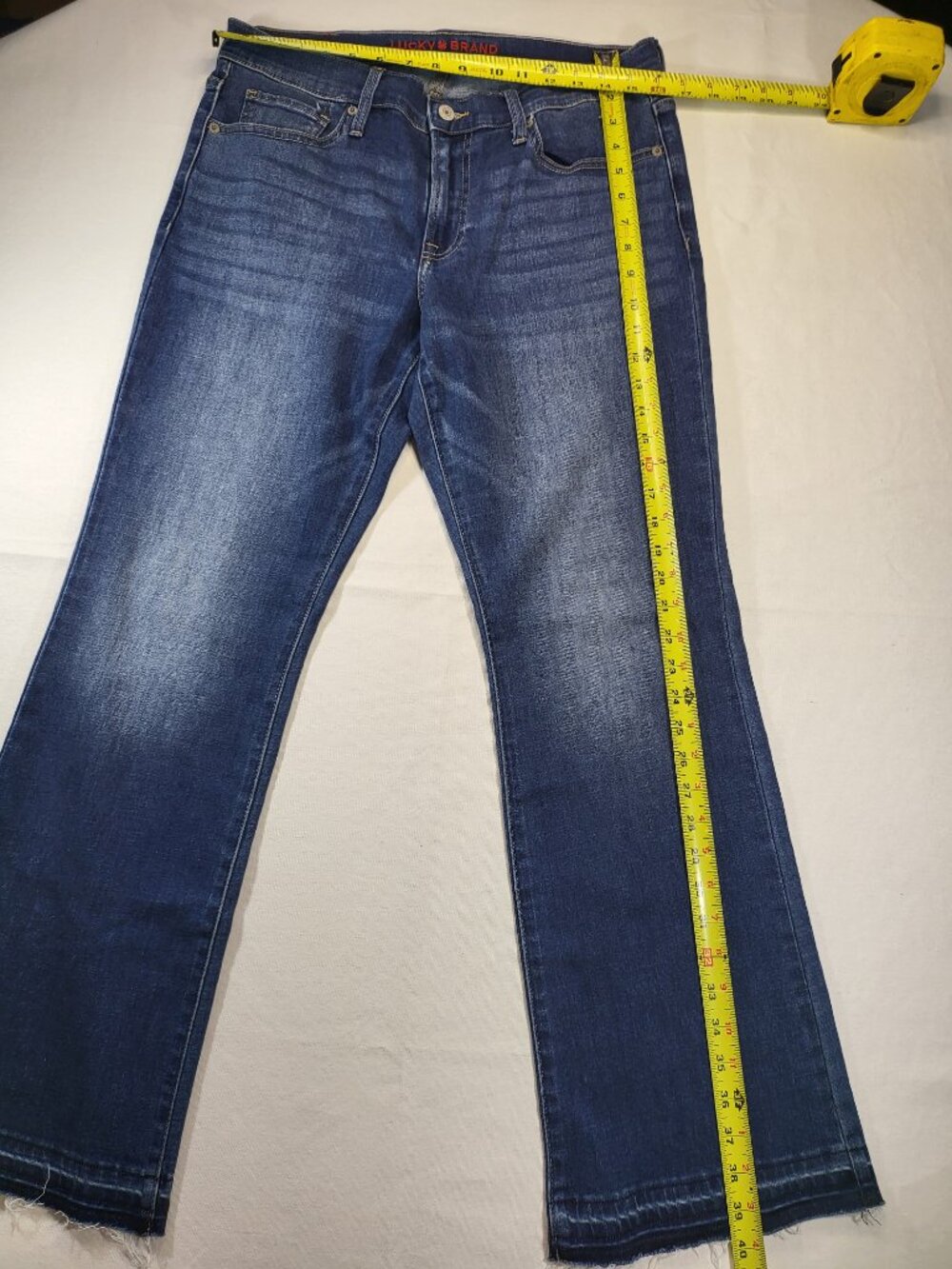 Lucky Brand Mid Rise Sweet Bootcut Jeans Raw Hem Blue Denim Size 12 - Picture 4 of 9
